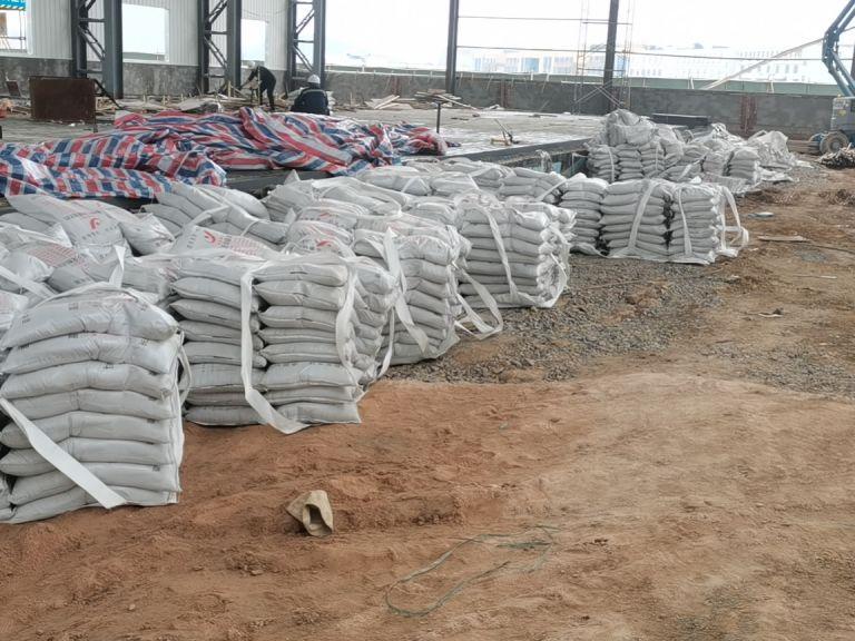 無(wú)收縮水泥基灌漿料(圖1)